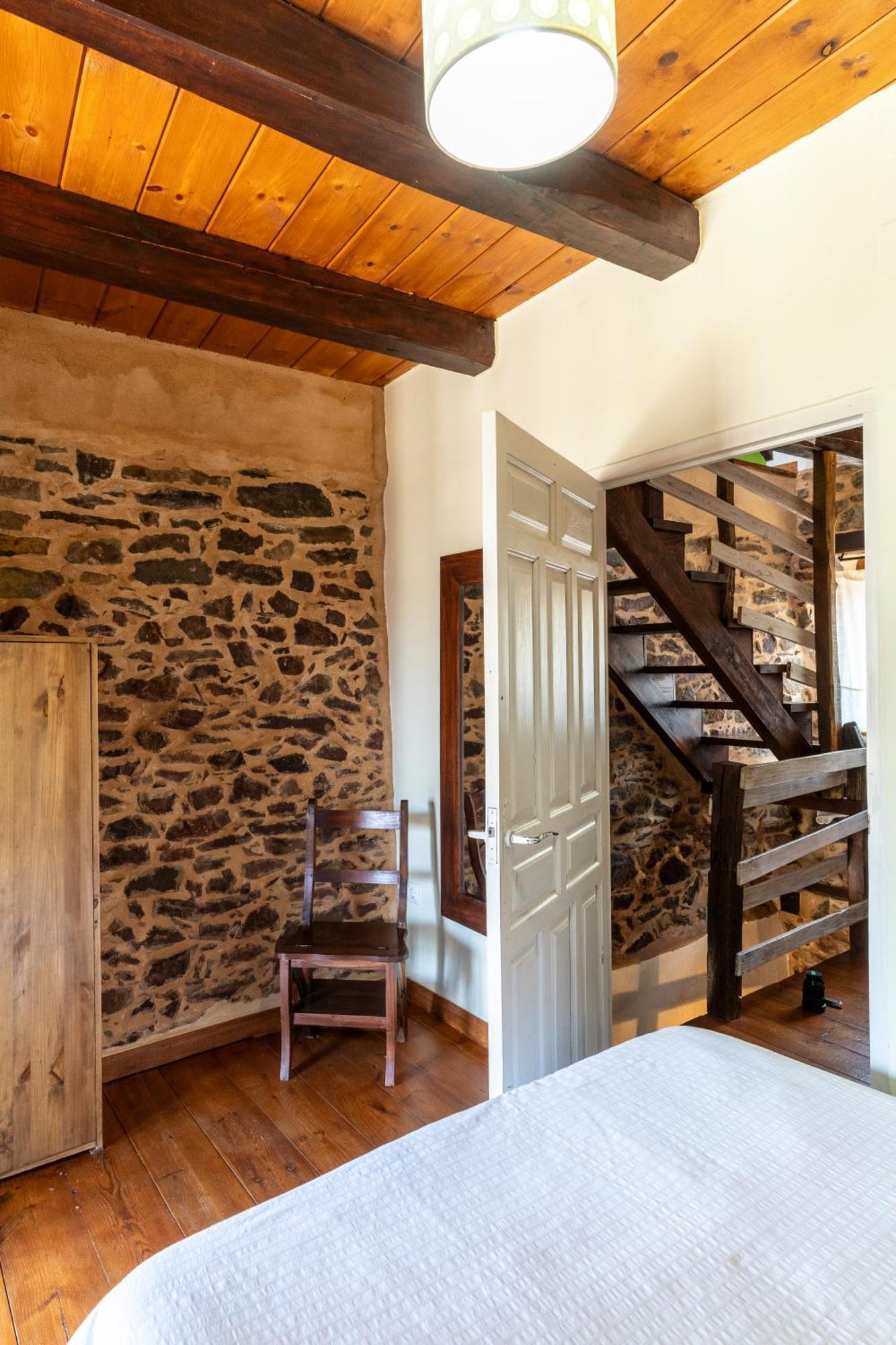 Casa De Turismo Rural Sardom3 Bembibre  Esterno foto