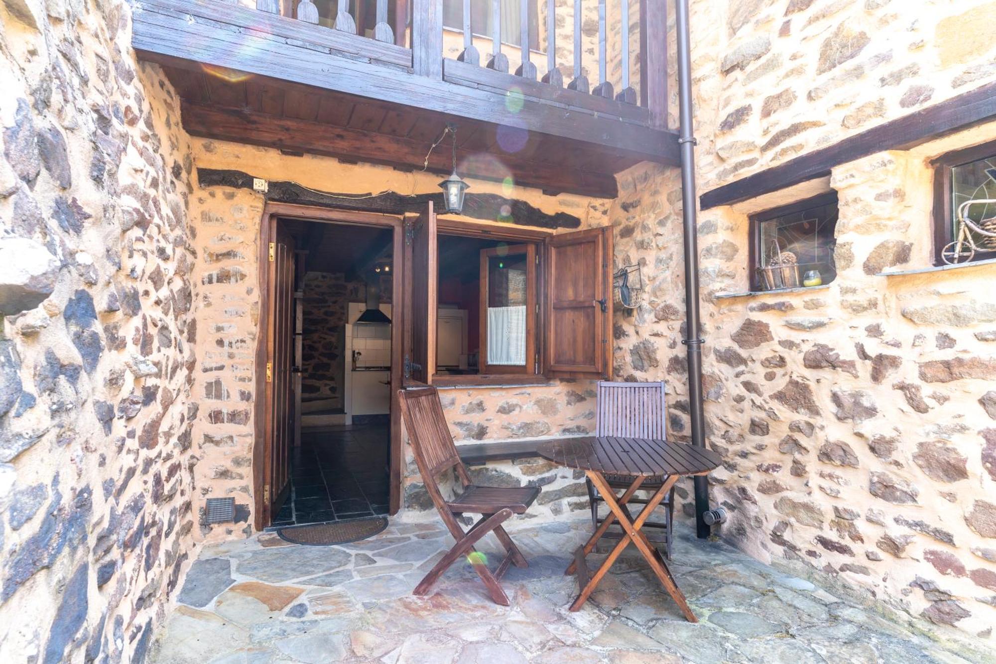 Casa De Turismo Rural Sardom3 Bembibre  Esterno foto